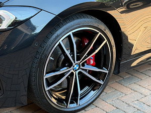 BMW 3 Series thumbnail