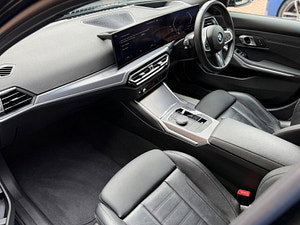 BMW 3 Series thumbnail