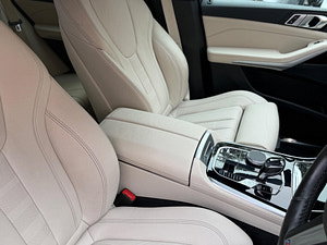 BMW X5 thumbnail