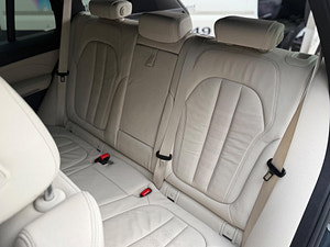 BMW X5 thumbnail
