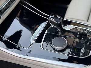 BMW X5 thumbnail