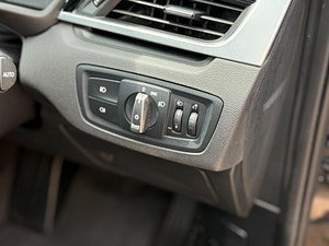 BMW X1 thumbnail