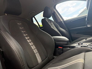 BMW X1 thumbnail