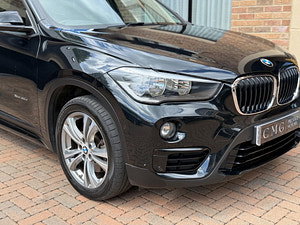 BMW X1 thumbnail