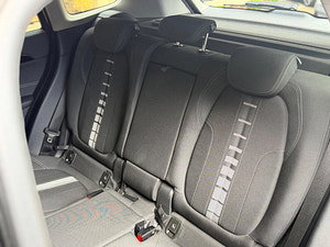 BMW X1 thumbnail