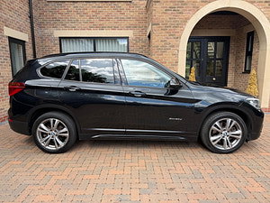 BMW X1 thumbnail