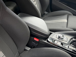 BMW X1 thumbnail