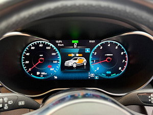 Mercedes-Benz GLC thumbnail