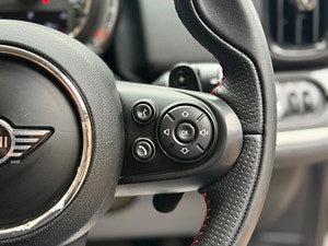 MINI Countryman thumbnail