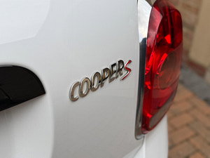 MINI Countryman thumbnail