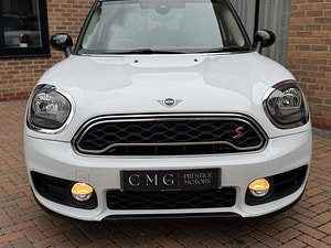 MINI Countryman thumbnail