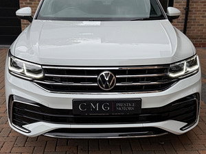 Volkswagen Tiguan thumbnail