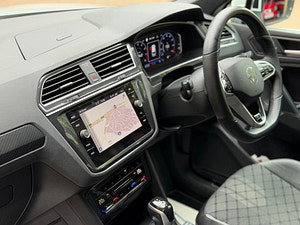 Volkswagen Tiguan thumbnail