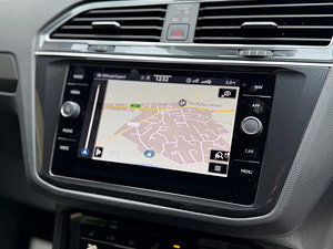 Volkswagen Tiguan thumbnail