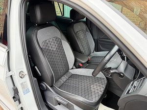Volkswagen Tiguan thumbnail