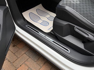 Volkswagen Tiguan thumbnail