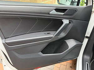 Volkswagen Tiguan thumbnail