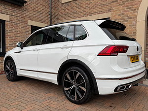 Volkswagen Tiguan thumbnail