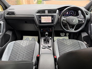 Volkswagen Tiguan thumbnail