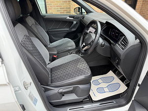 Volkswagen Tiguan thumbnail