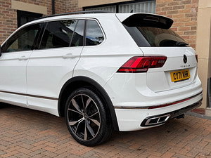 Volkswagen Tiguan thumbnail