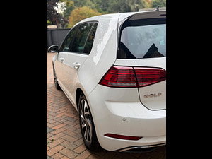 Volkswagen Golf thumbnail