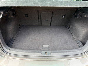 Volkswagen Golf thumbnail