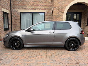Volkswagen Golf thumbnail