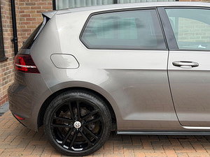 Volkswagen Golf thumbnail