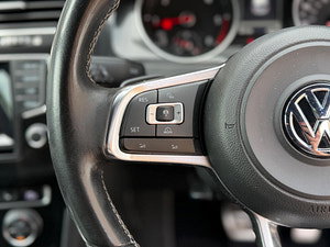 Volkswagen Golf thumbnail