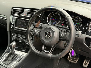 Volkswagen Golf thumbnail