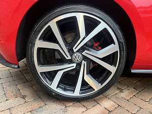 Volkswagen Golf thumbnail