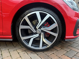 Volkswagen Golf thumbnail
