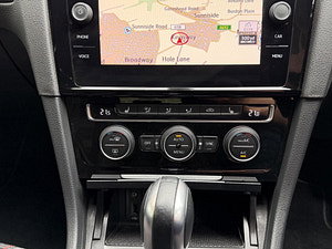 Volkswagen Golf thumbnail