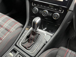 Volkswagen Golf thumbnail