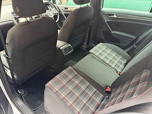 Volkswagen Golf thumbnail