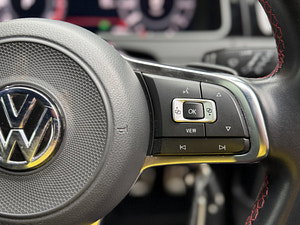 Volkswagen Golf thumbnail