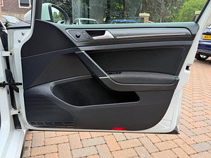 Volkswagen Golf thumbnail
