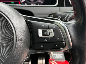 Volkswagen Golf thumbnail