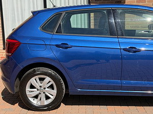 Volkswagen Polo thumbnail