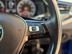 Volkswagen Polo thumbnail