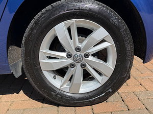 Volkswagen Polo thumbnail