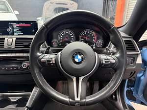 BMW M4 thumbnail