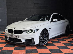 BMW M4 thumbnail