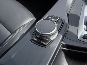 BMW M4 thumbnail