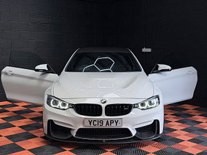 BMW M4 thumbnail