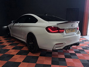 BMW M4 thumbnail