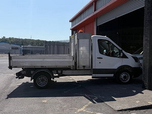 Ford Transit thumbnail