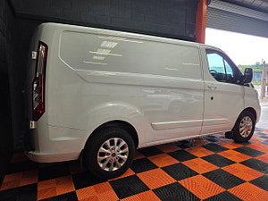 Ford Transit Custom thumbnail
