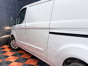 Ford Transit Custom thumbnail